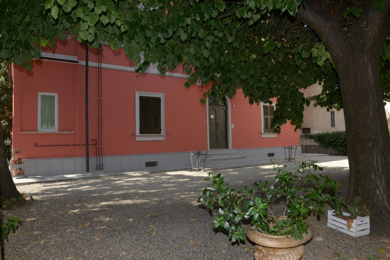 Rivaro Palace Novi Ligure Exterior foto