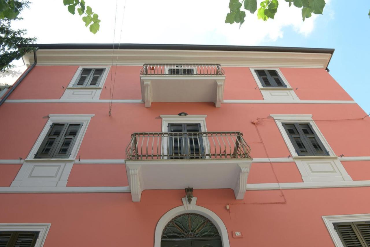 Rivaro Palace Novi Ligure Exterior foto