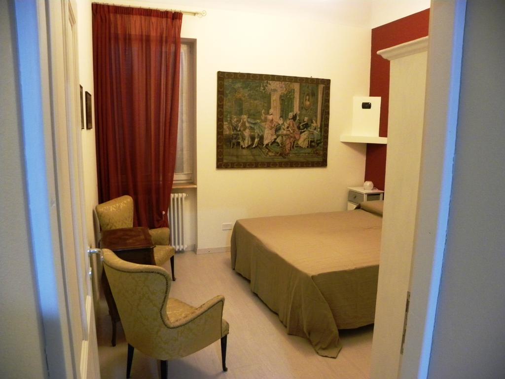 Rivaro Palace Novi Ligure Zimmer foto
